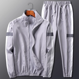 Survêtement réfléchissant pour hommes avec veste à col montant et pantalon gris lilas