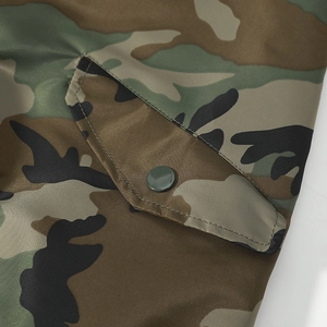 Blouson aviateur MA1 pour hommes avec motif camouflage classique et poche à bouton-pression