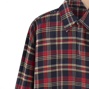 Chemise à manches longues pour hommes à carreaux rouge et bleu avec col classique