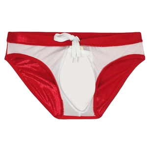 Détail macro du maillot de bain rouge à paillettes pour homme avec filet blanc et cordon