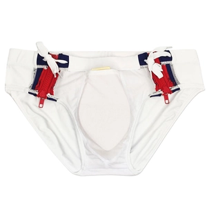 Détail du slip de bain blanc pour homme avec fermetures éclair bicolores et rembourrage