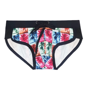 Slip da bagno neri da uomo con stampa tropicale di palme e coulisse regolabile in vita