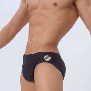 Maillot de bain homme noir à séchage rapide avec imprimé arc-en-ciel Love Is Love