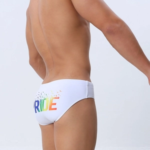 Maillot de bain homme blanc à séchage rapide avec imprimé Pride dégradé coloré au dos