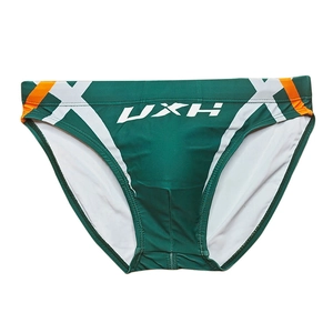 Vue de face du slip de bain homme vert avec bandes latérales orange et sport