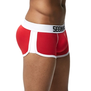 Dettaglio boxer da uomo rossi con profili bianchi e fascia elastica con logo nero