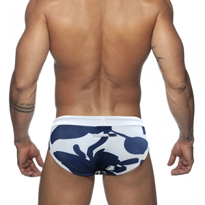 Vista posteriore dello slip da nuoto uomo con stampa floreale e vita bassa elastica
