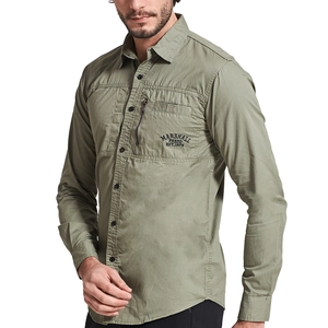 Camicia uomo verde a maniche lunghe in cotone con tasca a zip e ricamo frontale