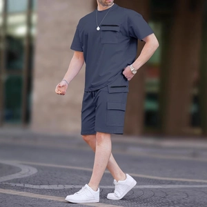 Men's summer casual two-piece utility set with cargo pocket t-shirt and drawstring shorts