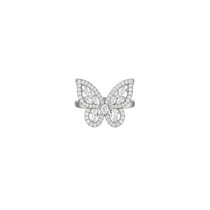 Elegante polsino per orecchie a farfalla argentato con zirconi marquise scintillanti.