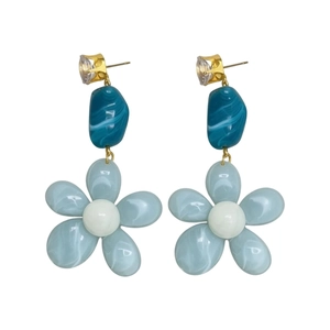 Elegant resin flower earrings featuring marbled blue petals and sparkling zircon studs
