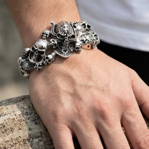 Mens skull biker bracelet in vintage silver stainless steel with 3D embossed horn design