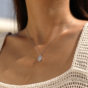 Elegante S925 sterling zilveren ketting met moissaniet ovale hanger in Franse stijl