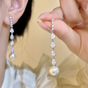 Vintage Copper Zirconia Artificial Pearl Long Tassel Clip On Earrings For Women Silver Plated Elegant Aesthetic Jewelry
