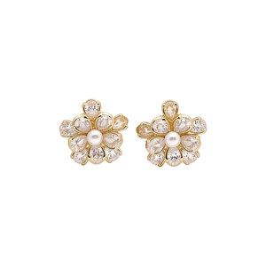 Elegant vintage flower stud earrings featuring a central pearl and sparkling clear zircons.