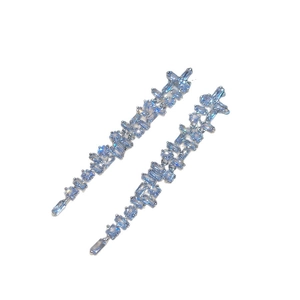 Vintage Silberohrringe mit hellblauen Zirkonia geometrischen Anhängern