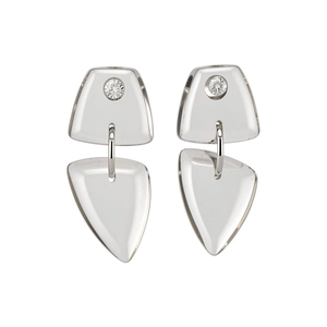 Elegantes pendientes geométricos de resina plateada con un sofisticado diseño minimalista