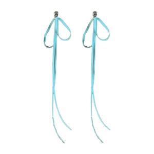 Élégantes boucles d'oreilles nœud en ruban bleu clair avec de longs glands fluides