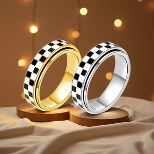 Anillo Giratorio de Tablero de Ajedrez de Acero de Titanio Blanco y Negro Geométrico para Hombre y Mujer Joyería Regalo