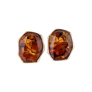 Minimalist amber resin oval stud earrings with pleated gold wavy border on white