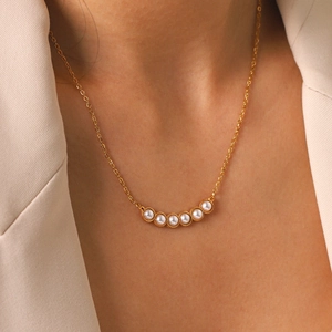 Collar con Colgante de Perla Artificial de Acero Inoxidable Chapado en Oro para Mujer Joyería de Lujo Estilo Europeo