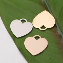 Polished stainless steel heart pendants in silver, gold, and rose gold for DIY jewelry