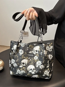 Vintage Gothic Skull Floral Print PU Leather Tote Bag For Women Large Capacity Shoulder Bag With Metal Chain Decoration