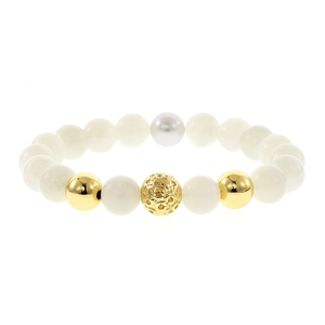 Close-up view of the men's beaded bracelet featuring white gemstone and textured gold beads.