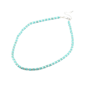 Collana etnica in turchese con distanziatori argentati e chiusura a moschettone