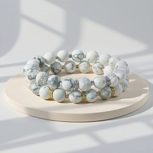 Natural stone double-layer beaded bracelet with sparkling rhinestone spacer rings for daily elegance.