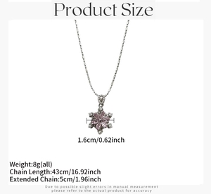 Detailansicht der 1,6cm Schneeflocken-Halskette mit 43cm verstellbarer Kette für Damen