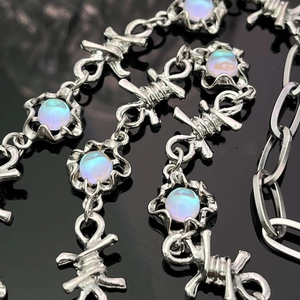 Collana stella pietra di luna con catena a filo spinato argento in stile goth Y2K