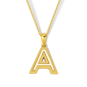 Halskette mit A-Buchstabenanhänger, 18K vergoldet, weißes Emaille und Perlkante