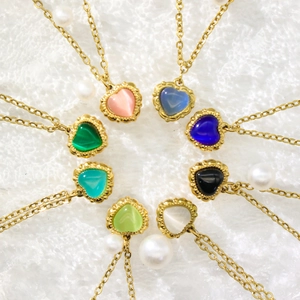 Collier Pendentif Cœur en Pierre Œil de Chat Vintage Français Plaqué Or 18K Chaîne de Clavicule en Acier Titane pour Cadeau Bijoux Femme