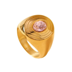 18k gold plated stainless steel signet ring with oval pink zircon in retro royal style