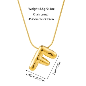 Detailed dimensions of gold bubble letter F pendant with 45+5cm snake chain and weight info