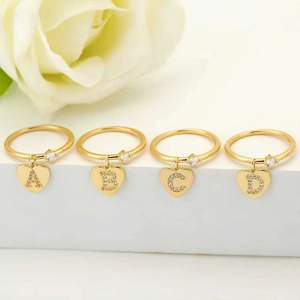 Damen Initial Herz Ring Vergoldet Kupfer Zirkonia Zierlich Buchstaben Anhänger Fingerring Mode Schmuck