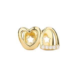 Hip-Hop-Zahnschmuck in Gold mit Herz- und Stern-Design und Zirkonia-Steinen auf Weiß
