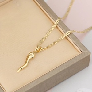 Elegante vergulde Italiaanse Cornicello chili hanger ketting voor vrouwen