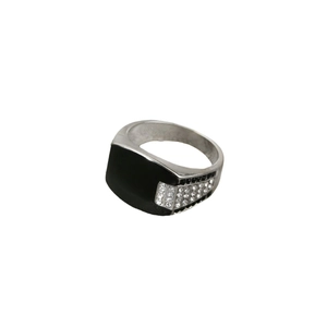 Anello hip-hop da uomo con superficie nera quadrata e strass incastonati in metallo argento