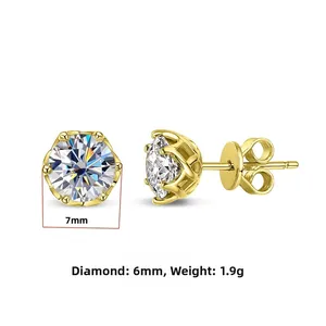 Klassische 7mm vergoldete Sechs-Klauen-Ohrstecker mit rundem 6mm Moissanit-Kristall