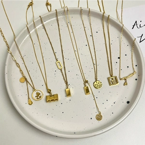 Women Chinese Style Titanium Steel 18K Gold Plated Necklace Lucky Character Fu Horse MOP Gold Brick Pendant Necklace Jewelry