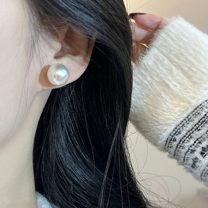 Elegantes pendientes de plata 925 copo de nieve con perlas grandes y tachuelas circón