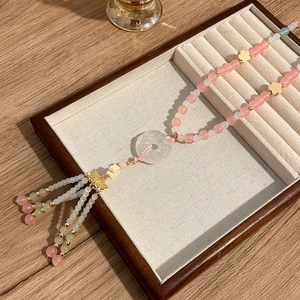 Collana Yingluo di perle rosa e bianche con nappa e pendente a farfalla in stile retrò