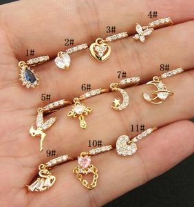 Collezione di anelli per il naso placcati oro con ciondoli in zirconia a cuore e farfalla
