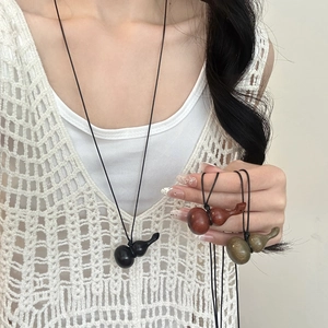 Vintage Neuer Chinesischer Stil Sandelholz Kürbis Anhänger Halskette Ethnische Holz Pullover Kette Für Damen Eleganter Schmuck Geschenk