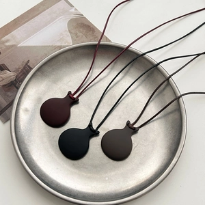 Collana Con Ciondolo a Forma di Bollitore Solido in Nuovo Stile Cinese per Donna Vintage Opaca Lega di Rame Regolabile Catena per Maglioni in Corda Cerata