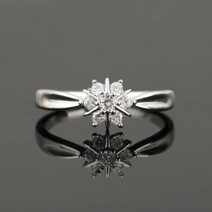 Anillo de Cobre Elegante Con Racimo de Flores Circonita Incrustada Anillo de Dedo de Flor de Estrella Brillante Para Mujer Joyería de Boda