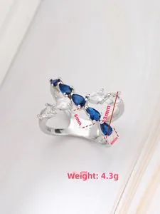Macro shot of S925 silver ring featuring blue and white pear-cut stones, weight 4.3g