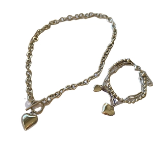 Conjunto de joyas de acero de titanio con collar de cadena gruesa y pulsera multicapa